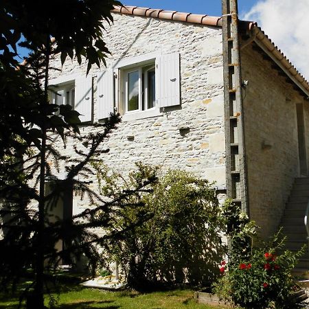 Au Pre Du Mignon Aux Portes Du Marais Poitevin Thorigny  Exterior foto